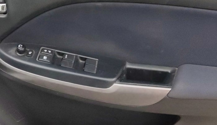 2020 Toyota Glanza G, Petrol, Manual, 42,154 km, Driver Side Door Panels Control