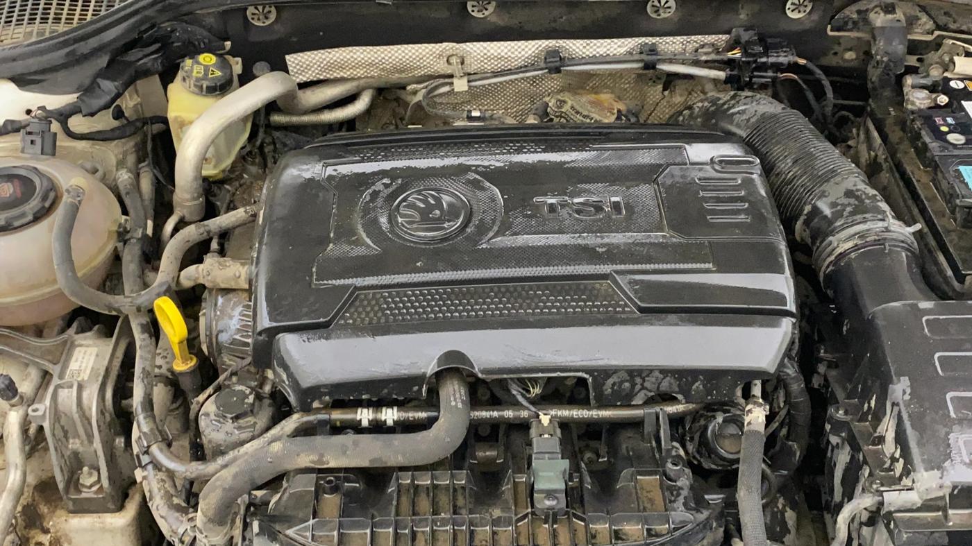 2019 Skoda Octavia L&K 1.8 TSI AT, Petrol, Automatic, 1,39,147 km, Engine View - Right