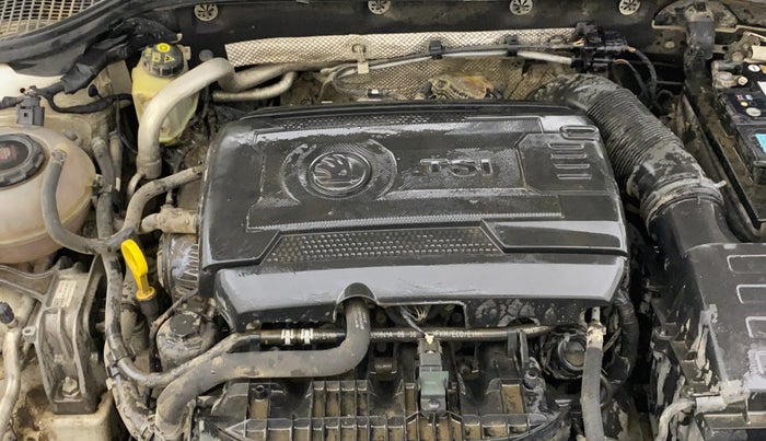 2019 Skoda Octavia L&K 1.8 TSI AT, Petrol, Automatic, 1,39,105 km, Engine View - Right