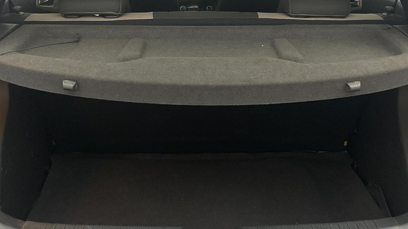 2019 Hyundai Elite i20 ASTA 1.2 (O), Petrol, Manual, 61,986 km, Boot Inside