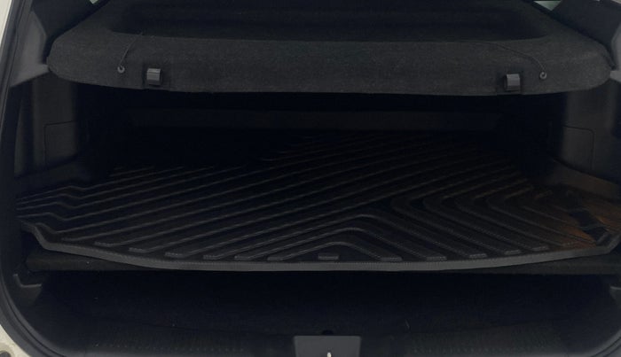 2023 Maruti Grand Vitara ALPHA PLUS HYBRID ECVT, Hybrid, Automatic, 74,240 km, Boot Inside