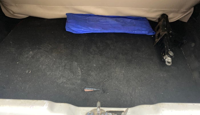 2018 Tata Tiago XT PETROL, Petrol, Manual, 1,49,097 km, Boot Inside