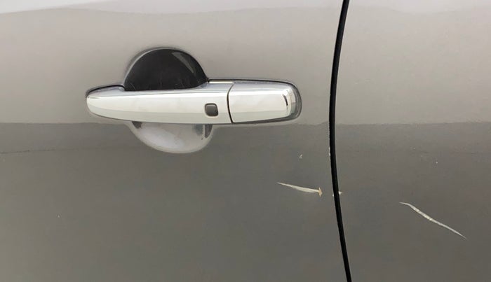 2016 Maruti Baleno ZETA PETROL 1.2, Petrol, Manual, 36,236 km, Front passenger door - Slightly dented