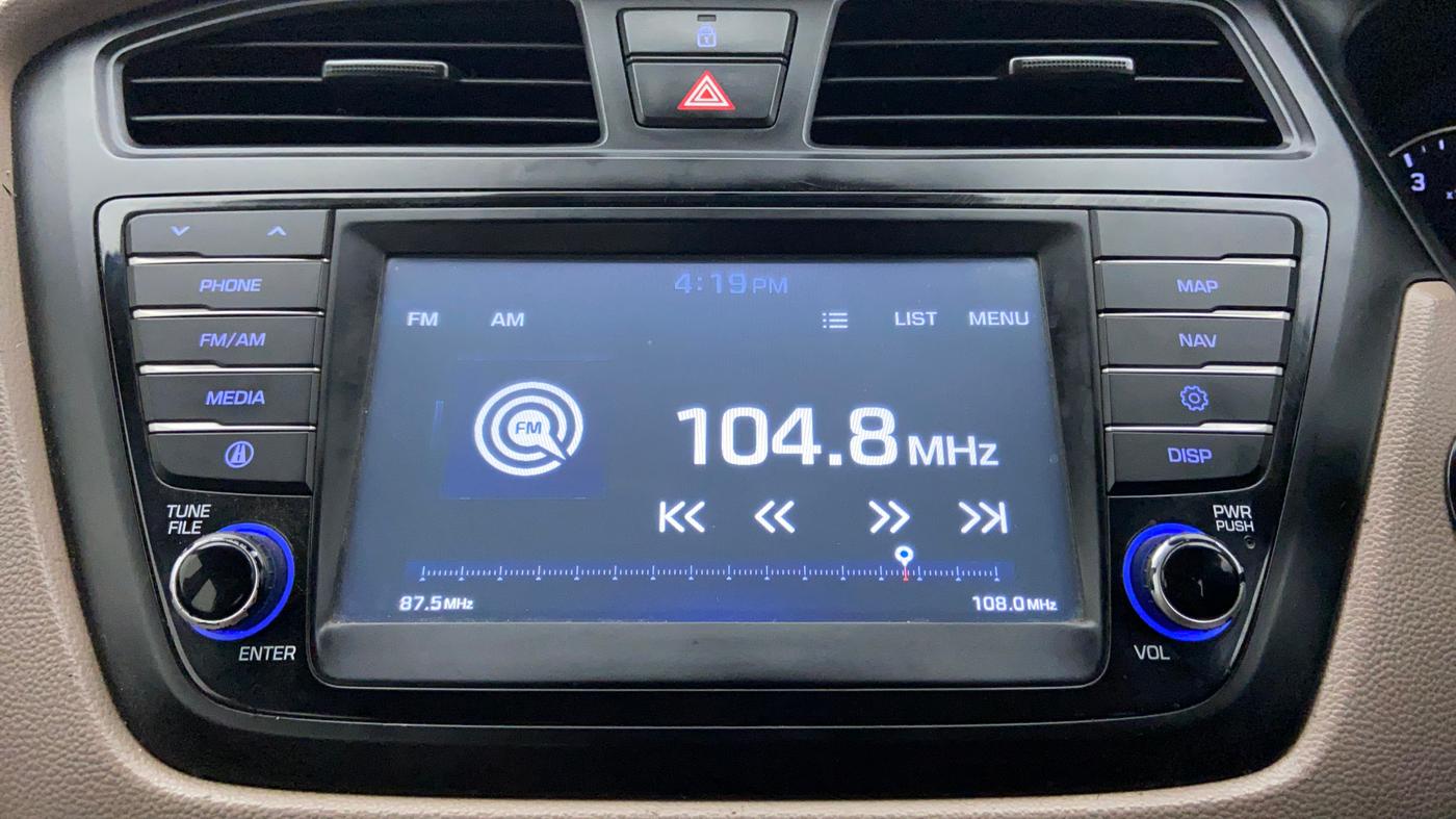 2017 Hyundai Elite i20 ASTA 1.2 (O), Petrol, Manual, 33,184 km, Infotainment System