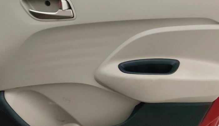 2019 Hyundai NEW SANTRO SPORTZ CNG, CNG, Manual, 46,315 km, Driver Side Door Panels Control