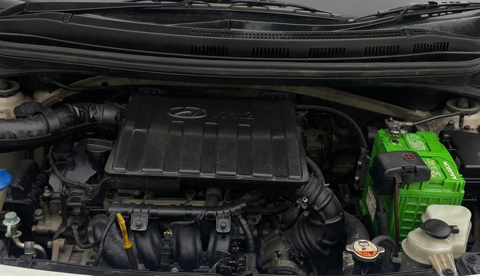 2016 Hyundai Xcent S 1.2 SPECIAL EDITION, Petrol, Manual, 74,812 km, Engine View