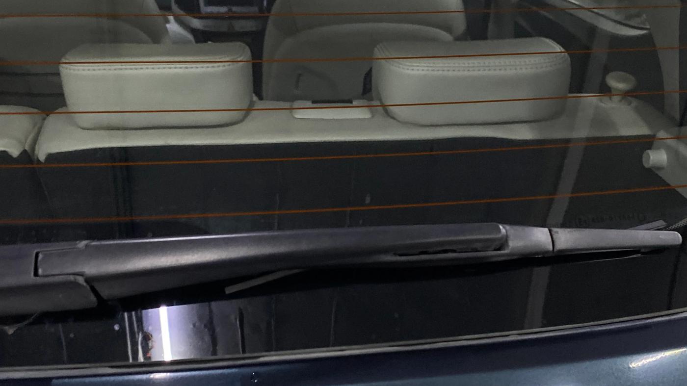 2019 Mahindra XUV300 W8 (O) 1.5 DIESEL, Diesel, Manual, 57,422 km, Rear Wiper