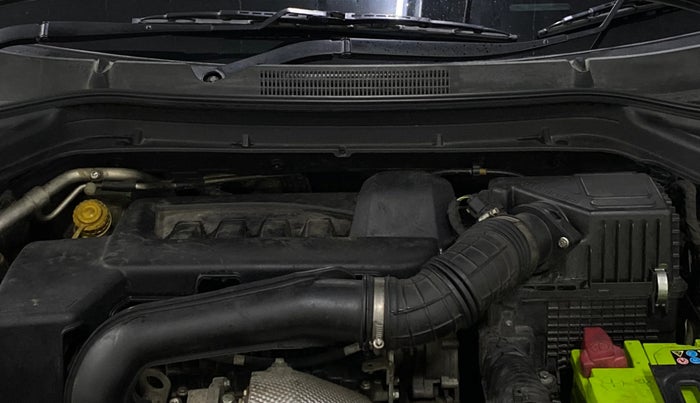 2019 Mahindra XUV300 W8 (O) 1.5 DIESEL, Diesel, Manual, 57,422 km, Engine View