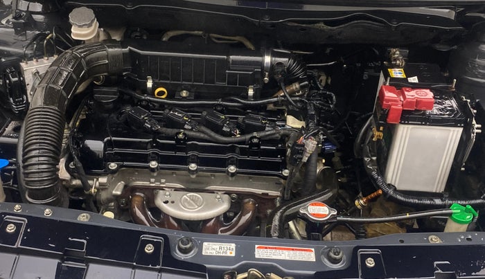 2020 Maruti Ciaz DELTA AT 1.5 SHVS PETROL, Petrol, Automatic, 1,38,064 km, Engine View