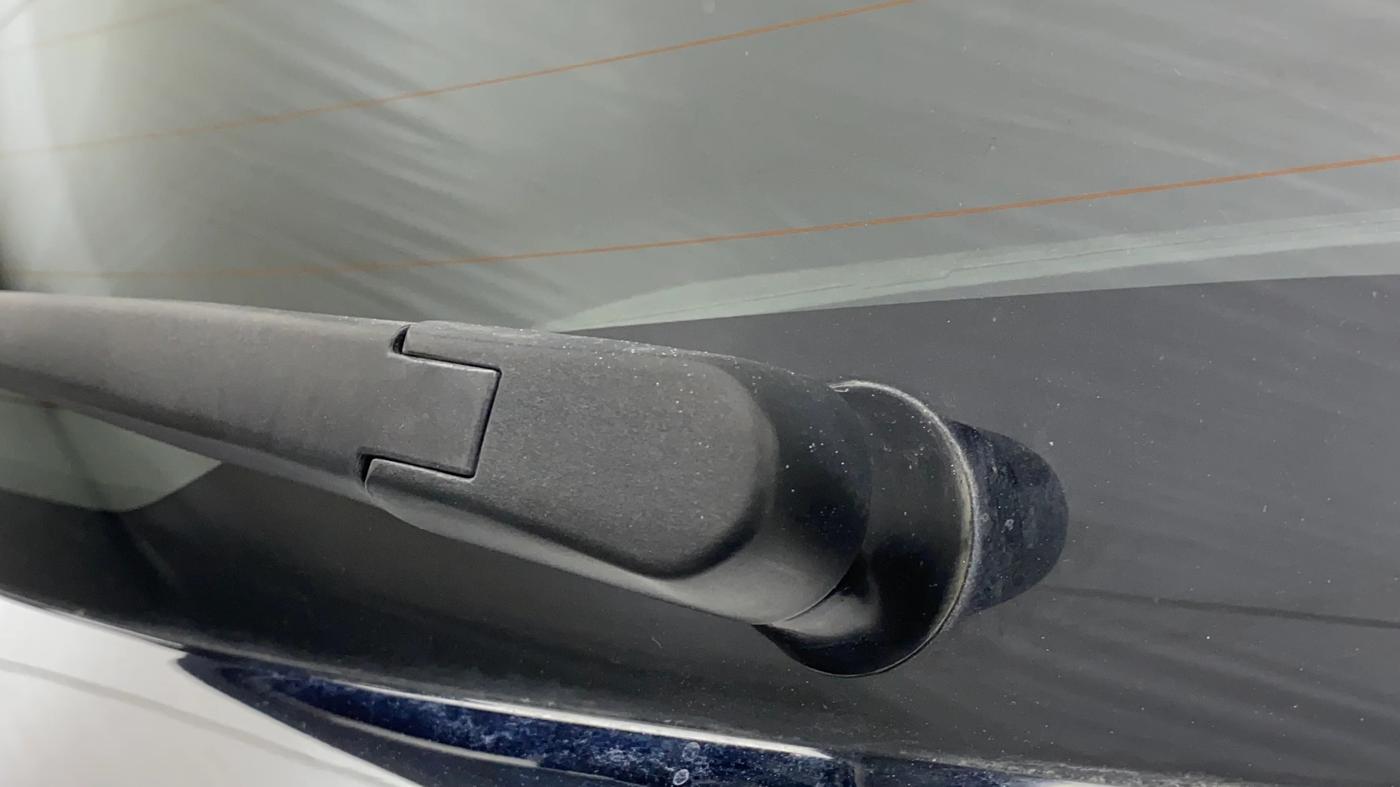 2022 Maruti Baleno ALPHA PETROL 1.2, Petrol, Manual, 1,24,322 km, Rear Wiper