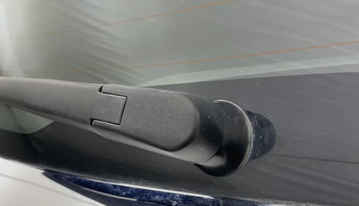2022 Maruti Baleno ALPHA PETROL 1.2, Petrol, Manual, 1,24,322 km, Rear Wiper
