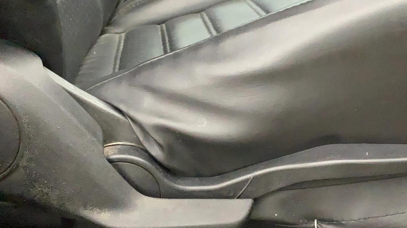 2022 Maruti Baleno ALPHA PETROL 1.2, Petrol, Manual, 1,24,322 km, Driver Side Adjustment Panel