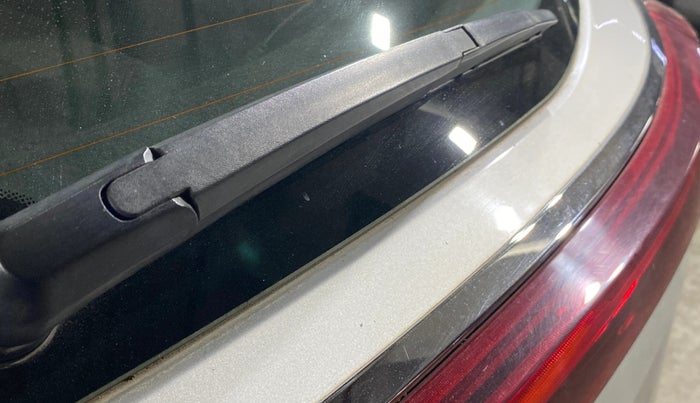 2023 KIA SELTOS HTX PETROL 1.5, Petrol, Manual, 19,512 km, Rear Wiper