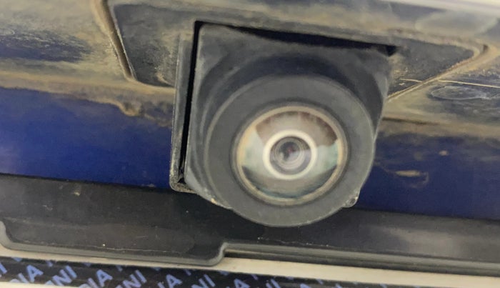 2020 MG HECTOR PLUS SHARP 1.5 PETROL TURBO HYBRID MT 6-STR, Petrol, Manual, 1,10,576 km, Parking Camera