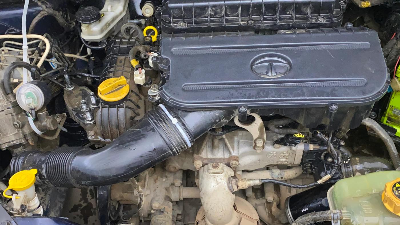 2021 Tata TIGOR XE PETROL, CNG, Manual, 99,468 km, Engine View - Right