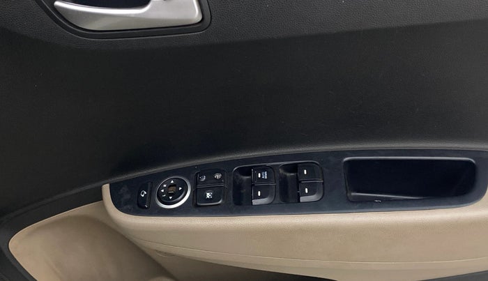 2016 Hyundai Xcent S 1.2, Petrol, Manual, 99,950 km, Driver Side Door Panels Control