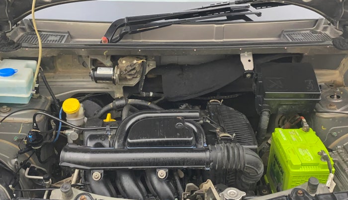 2018 Renault Kwid RXT 1.0 AMT (O), Petrol, Automatic, 49,343 km, Engine View