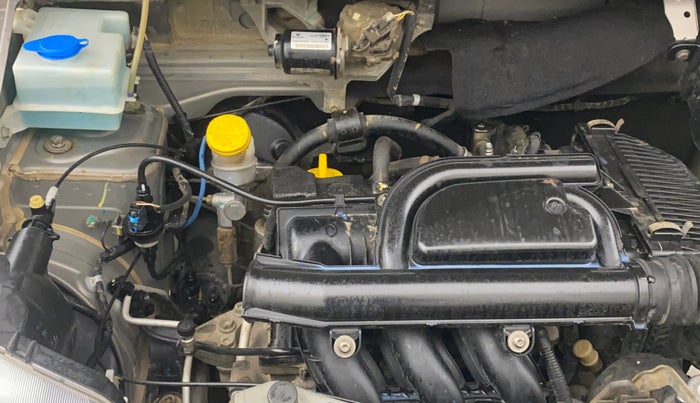 2018 Renault Kwid RXT 1.0 AMT (O), Petrol, Automatic, 49,343 km, Engine View - Right