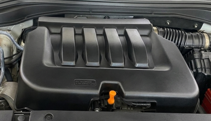 2021 Mahindra XUV700 AX 7 P AT 7 STR, Petrol, Automatic, 67,131 km, Engine View