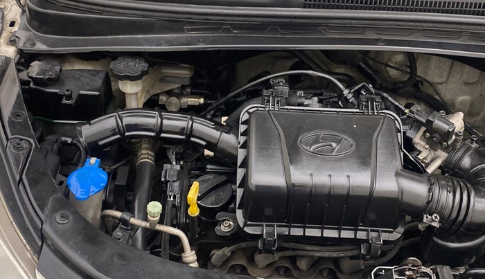 2014 Hyundai i10 MAGNA 1.1, Petrol, Manual, 85,092 km, Engine View - Right