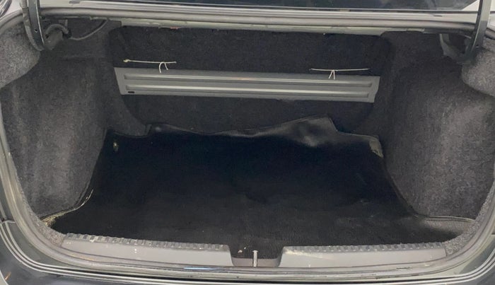 2021 Skoda Rapid AMBITION AT TSI, Petrol, Automatic, 49,602 km, Boot Inside