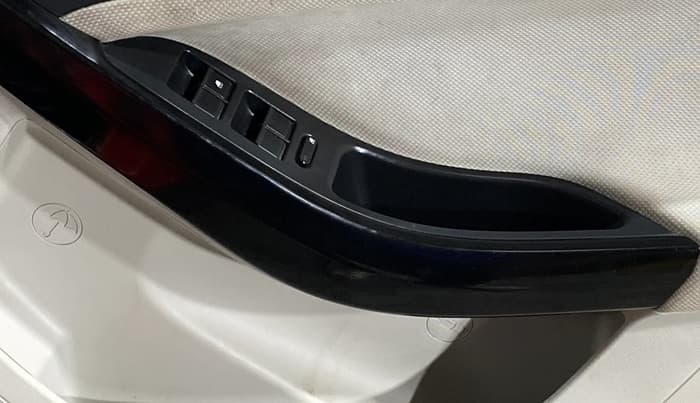 2022 Tata NEXON XZ PLUS (HS) DIESEL, Diesel, Manual, 14,095 km, Driver Side Door Panels Control
