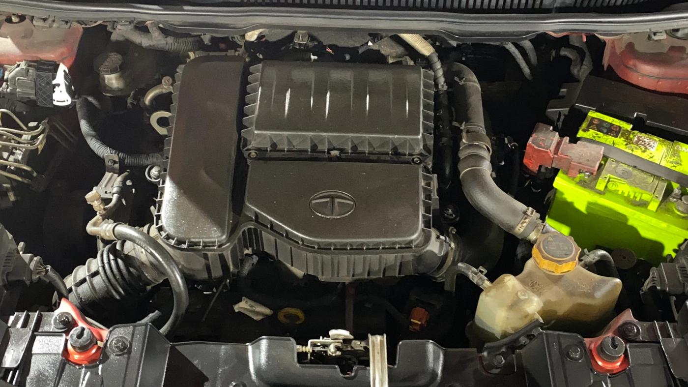 2022 Tata NEXON XZ PLUS (HS) DIESEL, Diesel, Manual, 14,095 km, Engine View