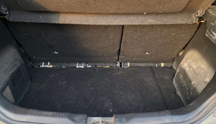 2018 Maruti IGNIS ALPHA 1.2 AMT, Petrol, Automatic, 1,03,843 km, Boot Inside