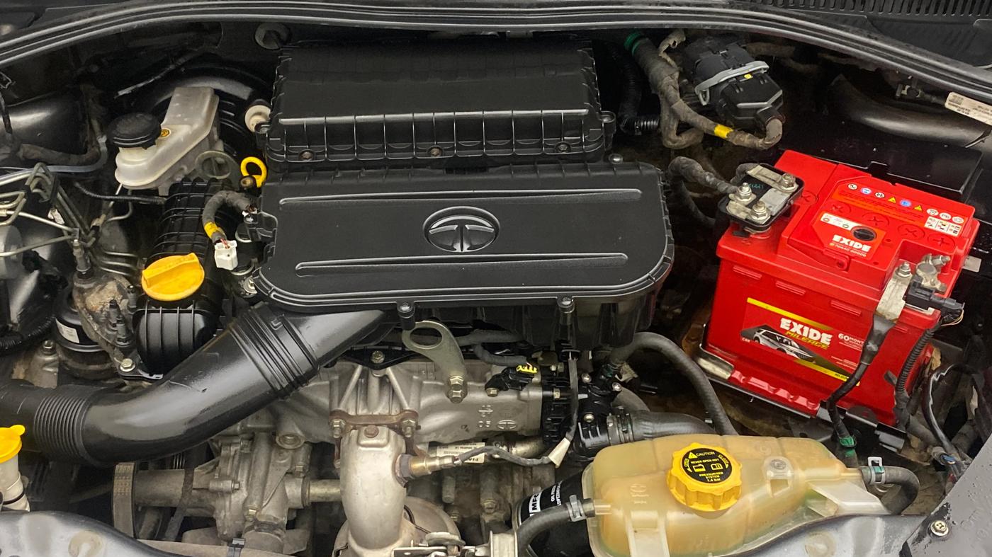 2022 Tata TIAGO NRG XZ MT, Petrol, Manual, 71,811 km, Engine View