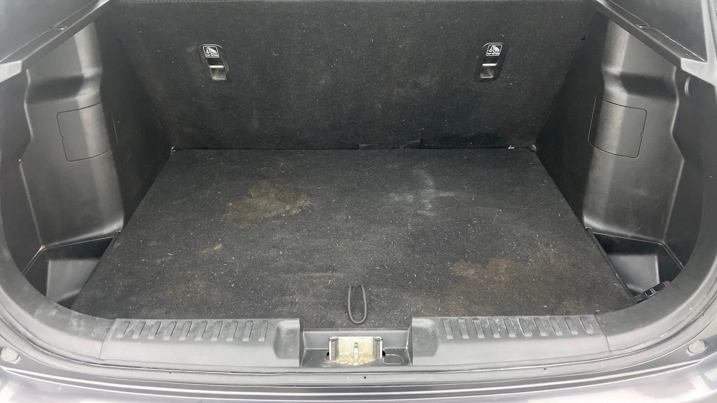 2021 Maruti Vitara Brezza LXI, Petrol, Manual, 14,947 km, Boot Inside