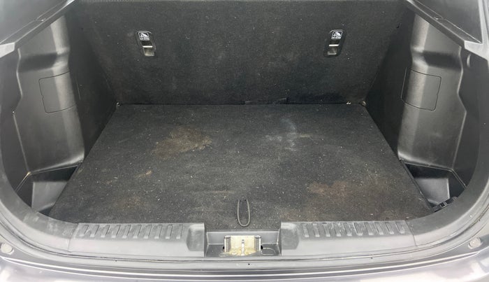 2021 Maruti Vitara Brezza LXI, Petrol, Manual, 14,947 km, Boot Inside
