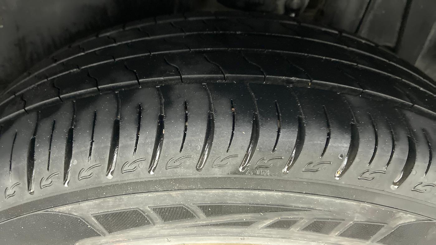 2021 Maruti Vitara Brezza LXI, Petrol, Manual, 14,947 km, Left Rear Tyre Tread