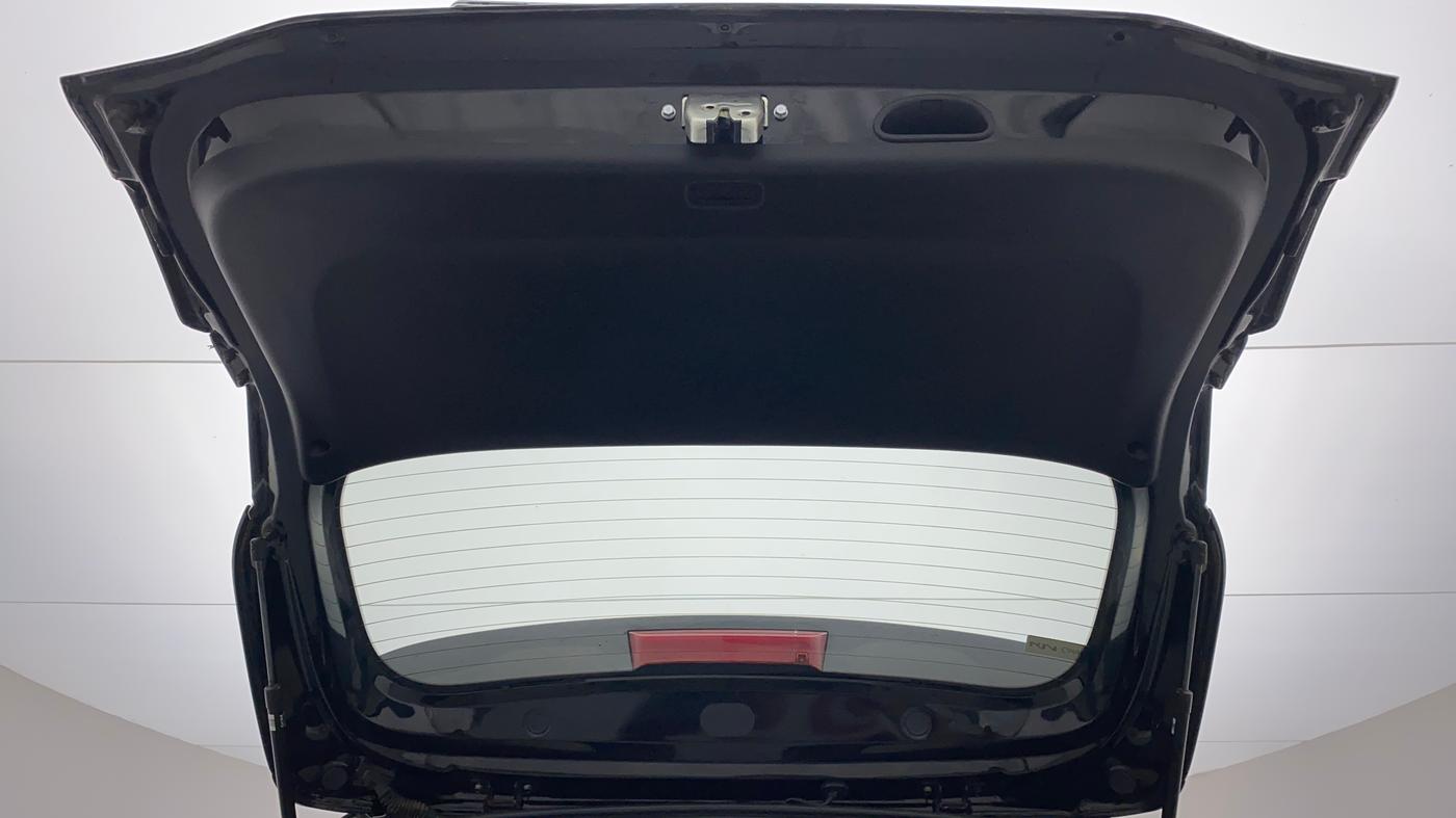 2022 KIA CARENS LUXURY 1.4 PETROL 7 STR, Petrol, Manual, 25,192 km, Boot Door Open