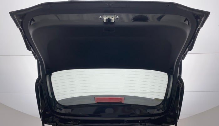 2022 KIA CARENS LUXURY 1.4 PETROL 7 STR, Petrol, Manual, 25,192 km, Boot Door Open