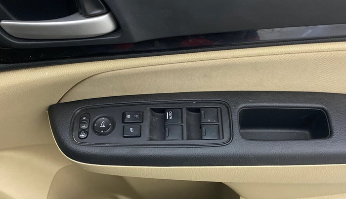 2018 Honda Amaze 1.2L I-VTEC V CVT, Petrol, Automatic, 50,982 km, Driver Side Door Panels Control