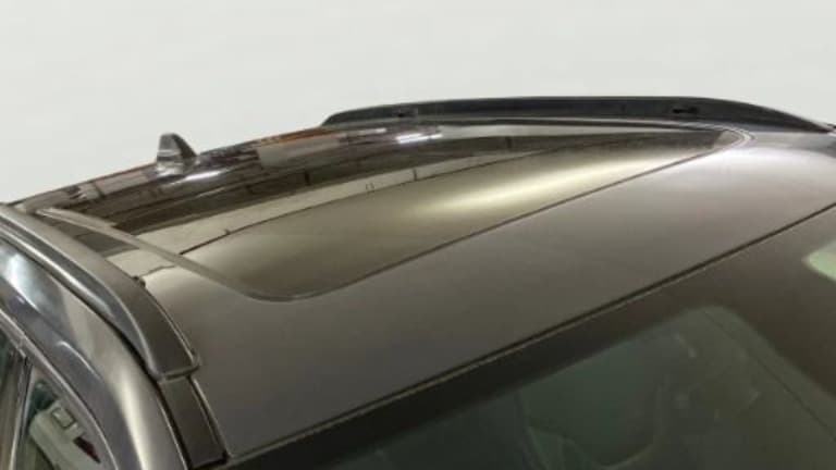 2022 Jeep Compass MODEL S (O) 1.4 PETROL DCT, Petrol, Automatic, 86,495 km, Moonroof/ Sunroof
