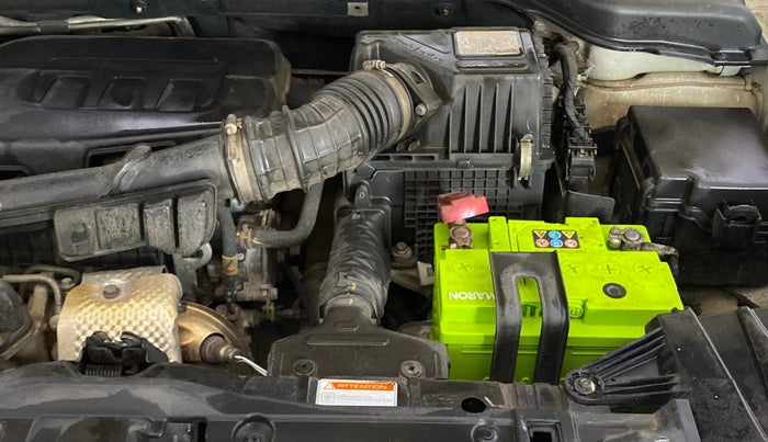 2019 Mahindra XUV300 W6 1.2 PETROL, Petrol, Manual, 58,981 km, Engine View - Left