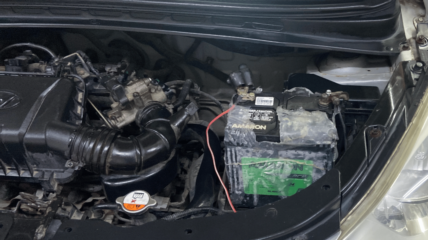 2014 Hyundai i10 MAGNA 1.1, Petrol, Manual, 95,450 km, Engine View - Left