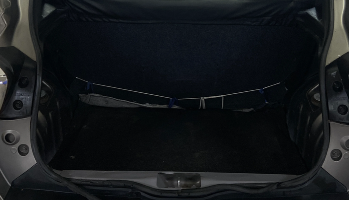 2016 Renault Kwid RXT 0.8, Petrol, Manual, 73,494 km, Boot Inside