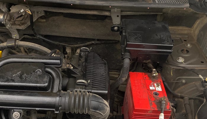 2017 Renault Kwid RXT 1.0, Petrol, Manual, 12,607 km, Engine View - Left