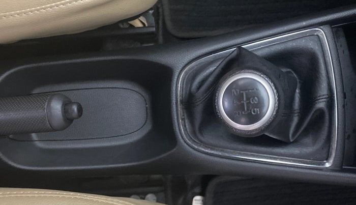 2022 Honda Amaze 1.2L I-VTEC VX, Petrol, Manual, 13,455 km, Gear Lever