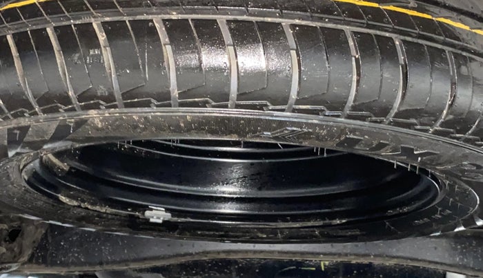 2025 KIA Carens Clavis HTE(O) 1.5 Petrol MT, Petrol, Manual, 315 km, Spare Tyre