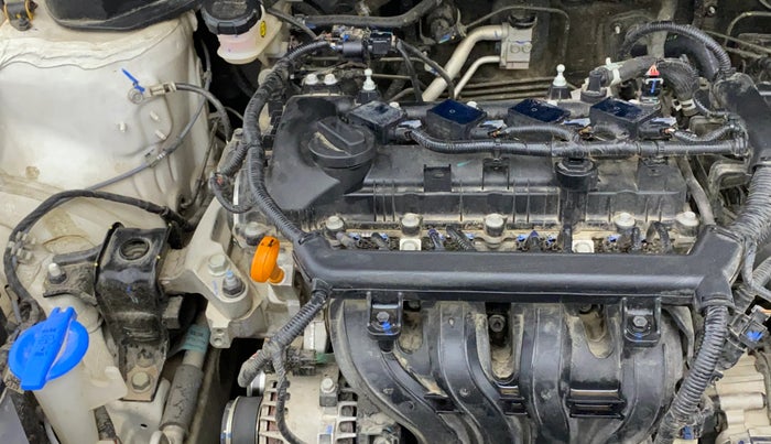 2023 Hyundai NEW I20 MAGNA 1.2 MT, Petrol, Manual, 29,339 km, Engine View - Right