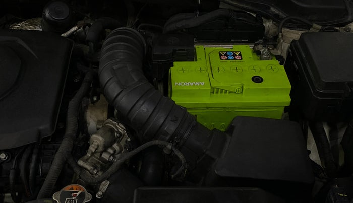 2021 KIA SONET HTE 1.5, Diesel, Manual, 88,175 km, Engine View - Left