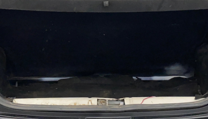 2015 Toyota Etios CROSS 1.2 G, Petrol, Manual, 1,16,991 km, Boot Inside