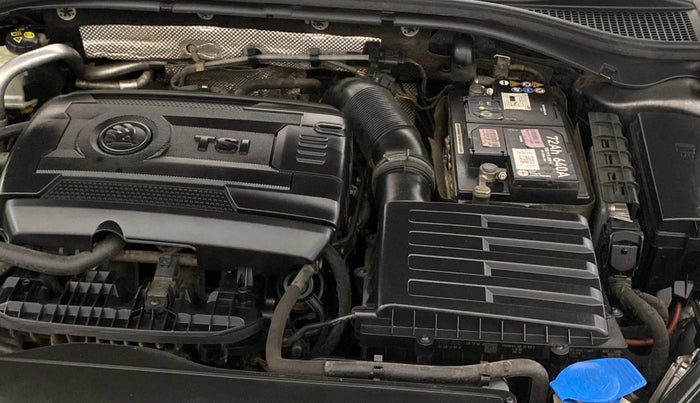 2016 Skoda Superb L&K 1.8 TSI AT, Petrol, Automatic, 1,05,887 km, Engine View - Left