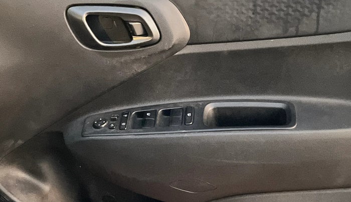 2024 Hyundai EXTER SX(O) CONNECT 1.2 AMT, Petrol, Automatic, 17,222 km, Driver Side Door Panels Control