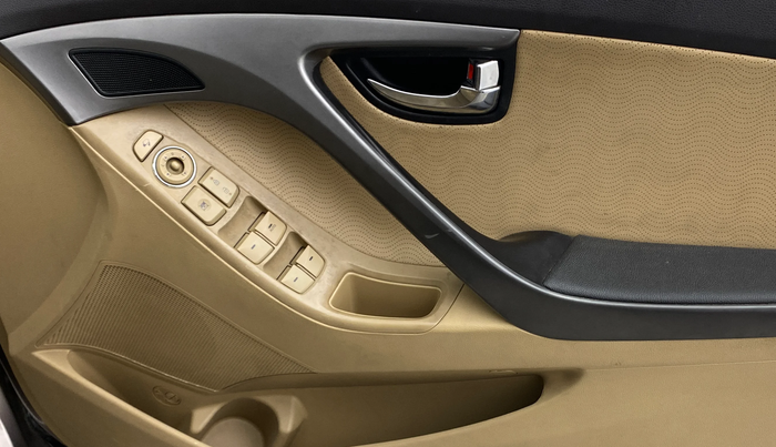 2013 Hyundai New Elantra 1.8 SX AT VTVT, Petrol, Automatic, 44,274 km, Driver Side Door Panels Control