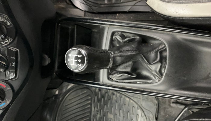 2018 Maruti Baleno SIGMA PETROL 1.2, Petrol, Manual, 72,987 km, Gear Lever