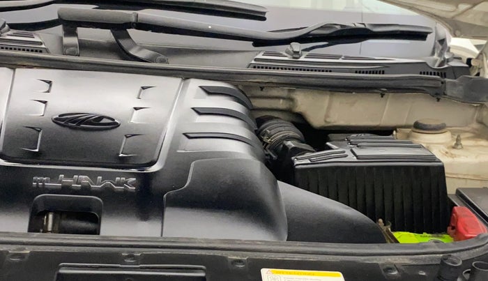 2018 Mahindra XUV500 W6, Diesel, Manual, 69,710 km, Engine View - Left